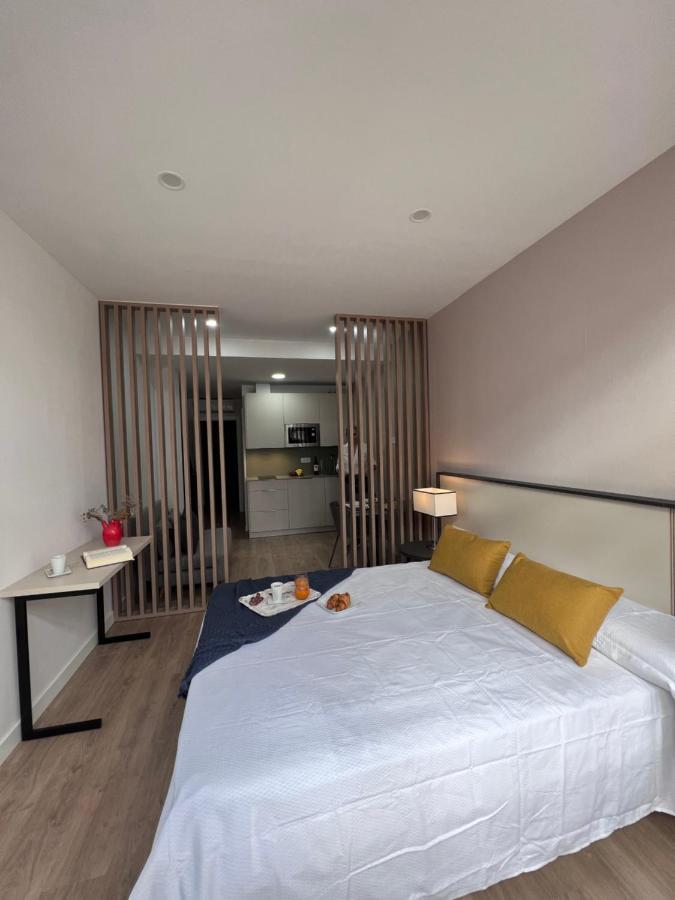 Apartamentos San Juan Suites Badajoz Exteriör bild