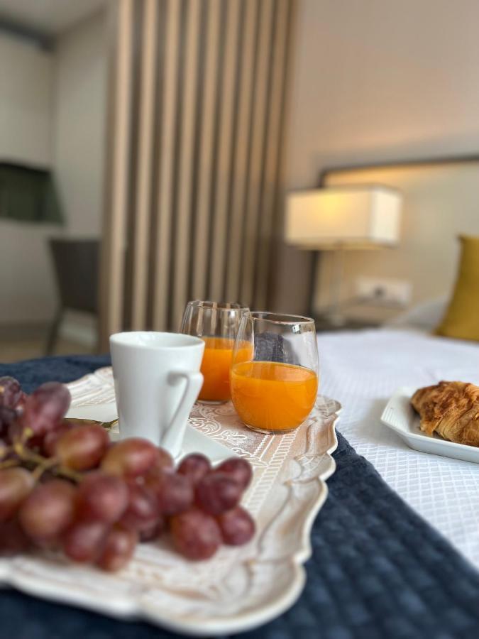 Apartamentos San Juan Suites Badajoz Exteriör bild